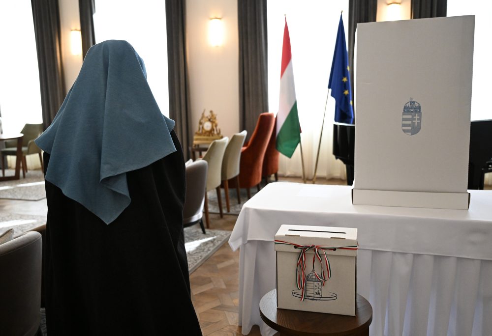 Volebná miestnosť v budove Generálneho konzulátu Maďarska v Košiciach