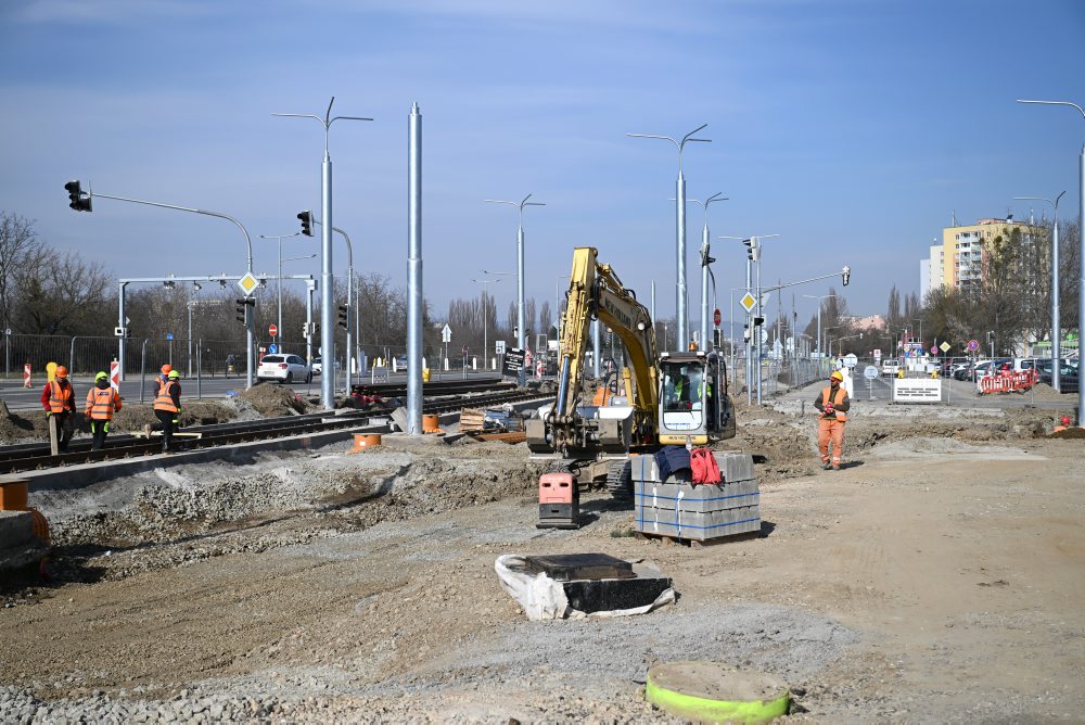 Modernizácia električkovej trate 2 na Sídlisku Nad jazerom v Košiciach