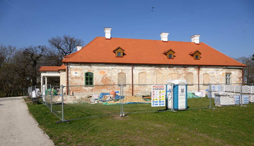 Rekonštrukcia kaštieľa v Želiezovciach