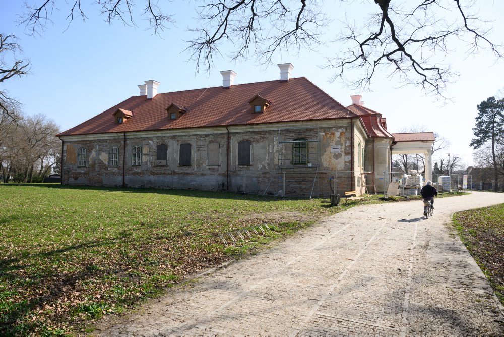 Rekonštrukcia kaštieľa v Želiezovciach