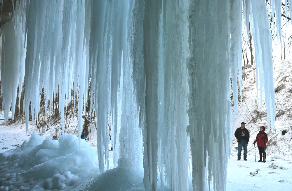 Ľadopád Šikľavá skala v obci Matejovce nad Hornádom