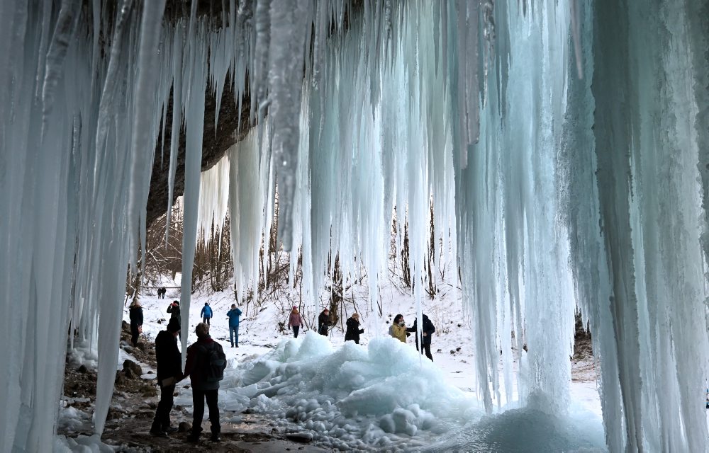 Ľadopád Šikľavá skala v obci Matejovce nad Hornádom