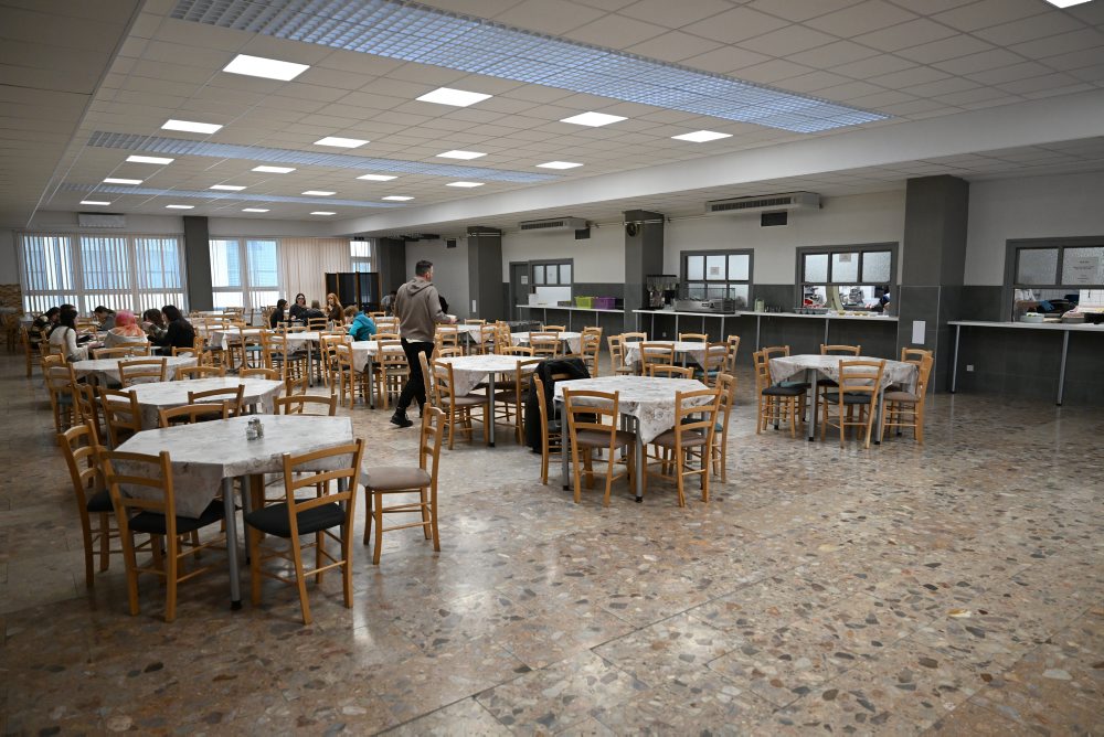 Slávnostné odovzdanie stavby Gymnázia Ľudovíta Štúra v Michalovciach