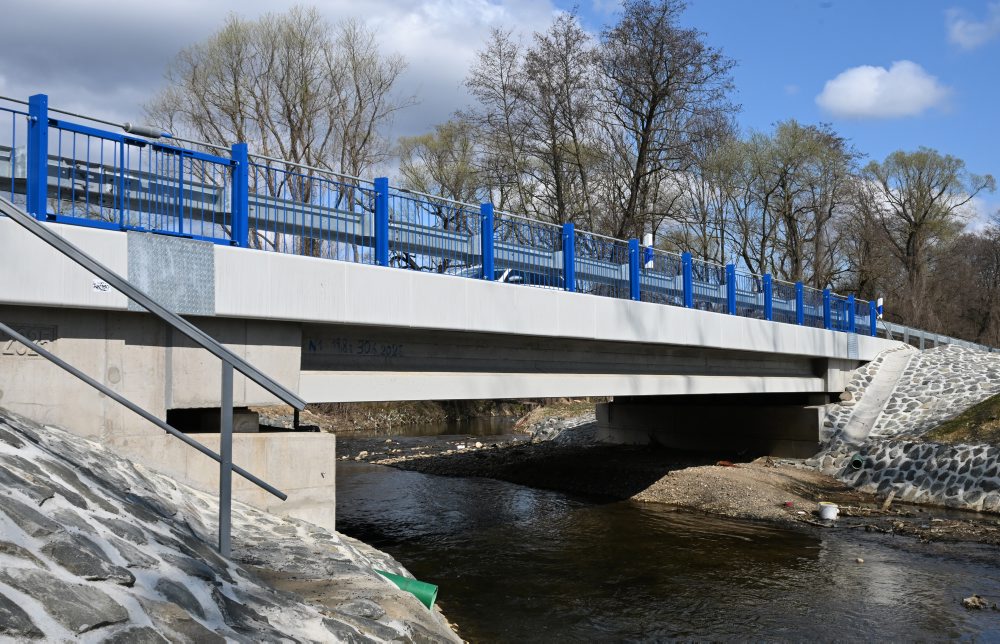 Zrekonštruovaný most M 2575 pri obci Debraď v okrese Košice – okolie 