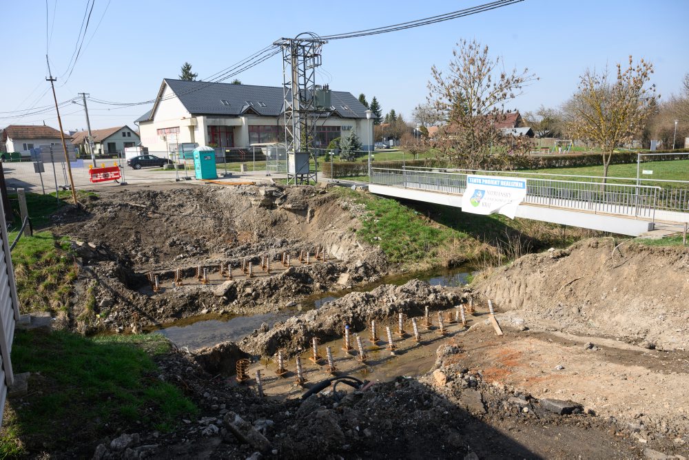 Modernizácia premostenia nad potokom Lužianka v Tekovských Lužanoch v okrese Levice