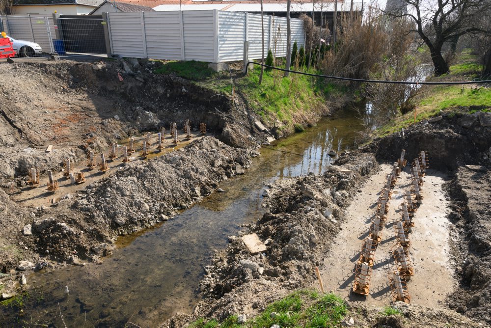 Modernizácia premostenia nad potokom Lužianka v Tekovských Lužanoch v okrese Levice