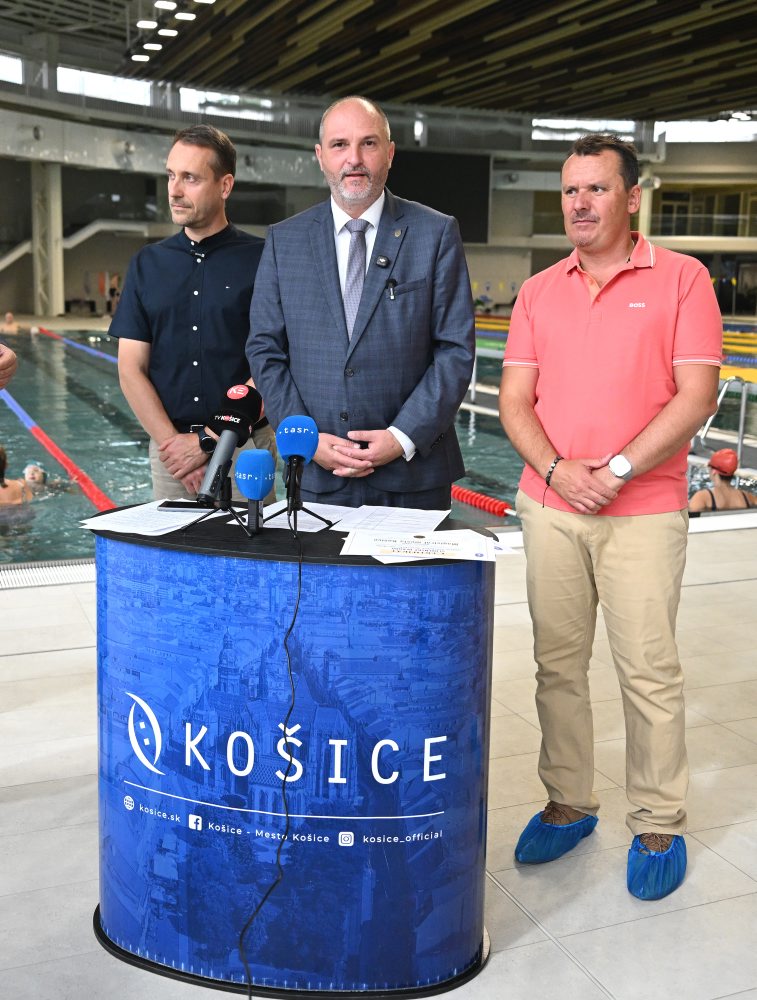 Brífing zástupcov mesta Košice o 24 hodinovej plaveckej štafete v Národnom olympijskom centre plaveckých športov a k investičným zámerom v rámci spojenia areálu NOCKE s kúpaliskom Červená hviezda