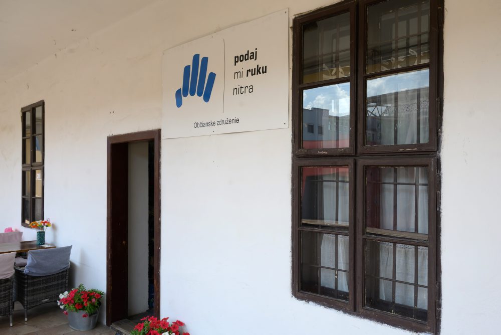 Dobrovoľníci26: Združenie Podaj mi ruku pomáha takmer 12 rokov ľuďom v núdzi
