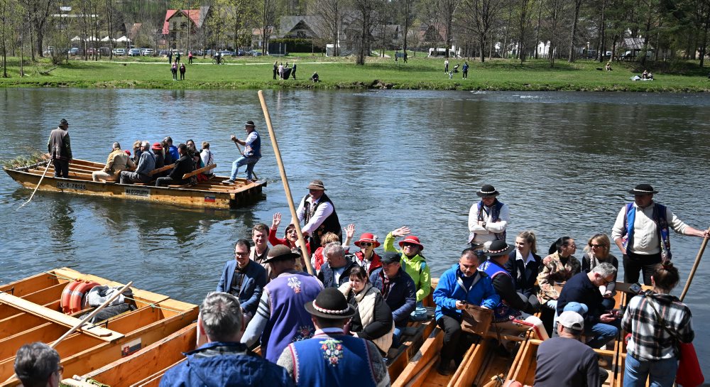 Na Dunajci v Červenom Kláštore spustili pltnícku sezónu