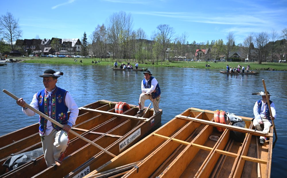 Na Dunajci v Červenom Kláštore spustili pltnícku sezónu