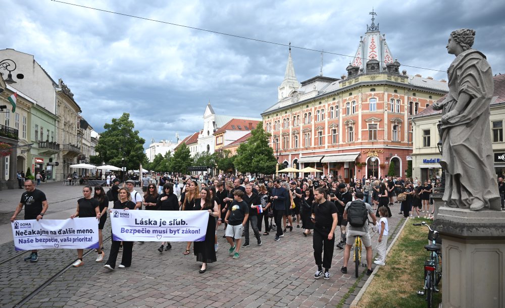 Komunita žien z Košíc zorganizovala pochod na podporu obetí domáceho násilia