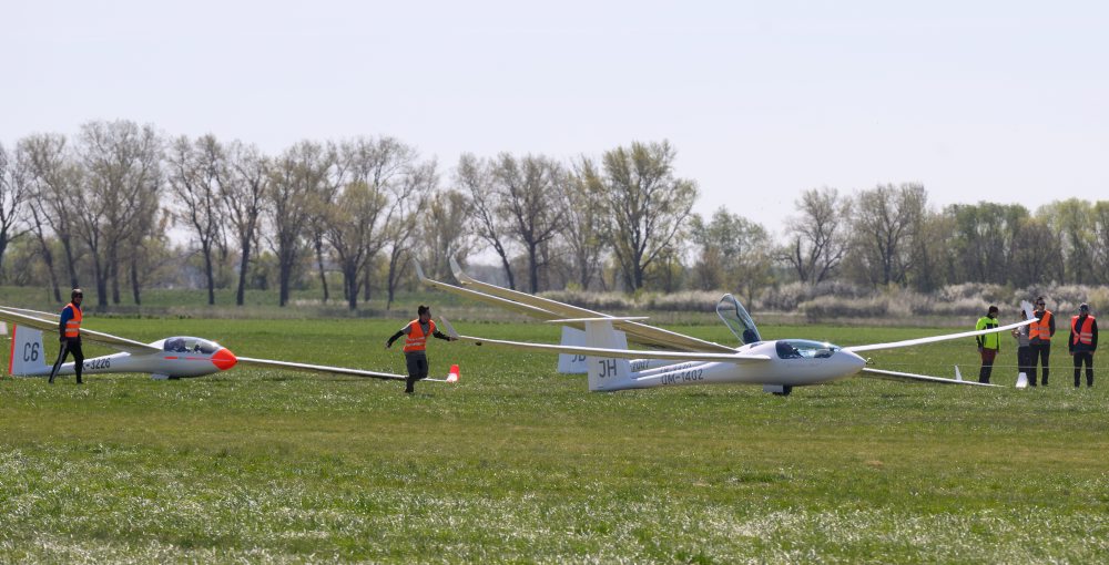 24. ročník súťaže v bezmotorovom lietaní vetroňov Pribina Cup 2025 na letisku v Nitre-Janíkovciach