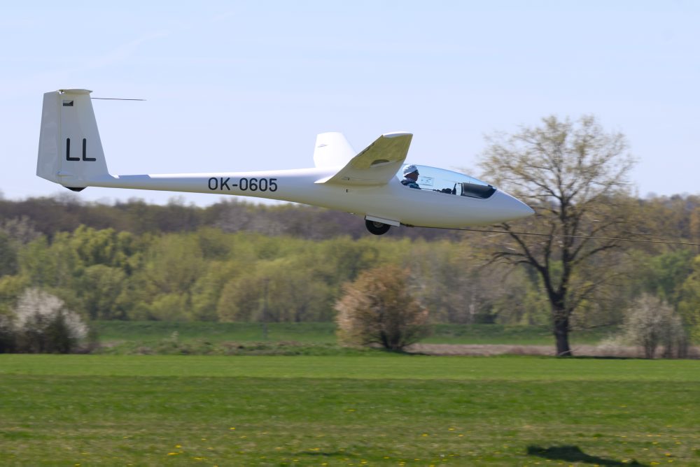 24. ročník súťaže v bezmotorovom lietaní vetroňov Pribina Cup 2025 na letisku v Nitre-Janíkovciach