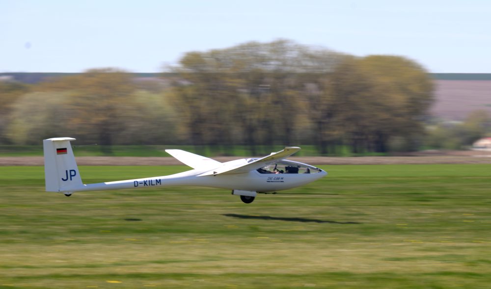 24. ročník súťaže v bezmotorovom lietaní vetroňov Pribina Cup 2025 na letisku v Nitre-Janíkovciach