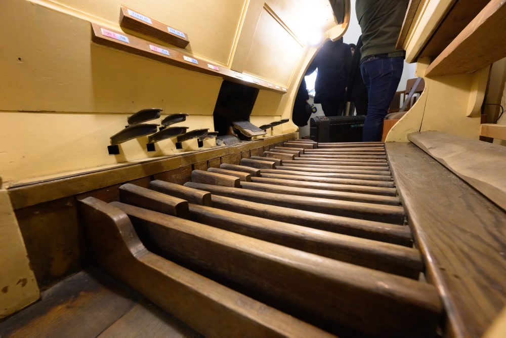 Cirkvi: Reštaurátori začali s obnovu storočného organa v Šali