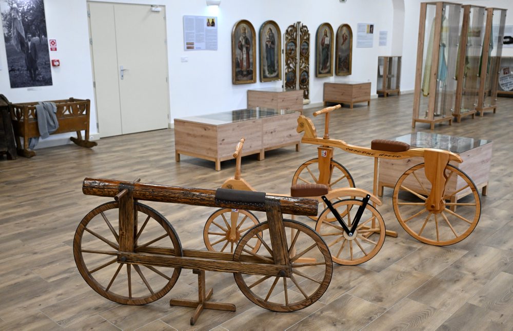 Zrekonštruovaný kaštieľ v Stakčíne - sídlo Múzea rusínskej kultúry