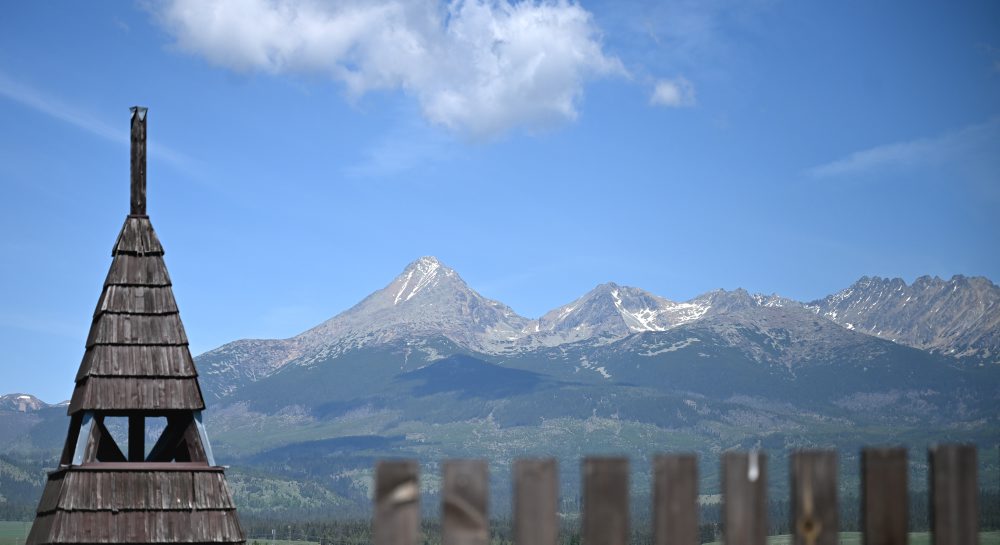 Vysoké Tatry z obce Važec 