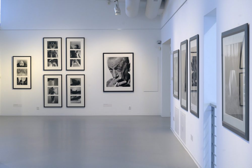 Výstava fotografií Tona Stana v bratislavskej Danubiane