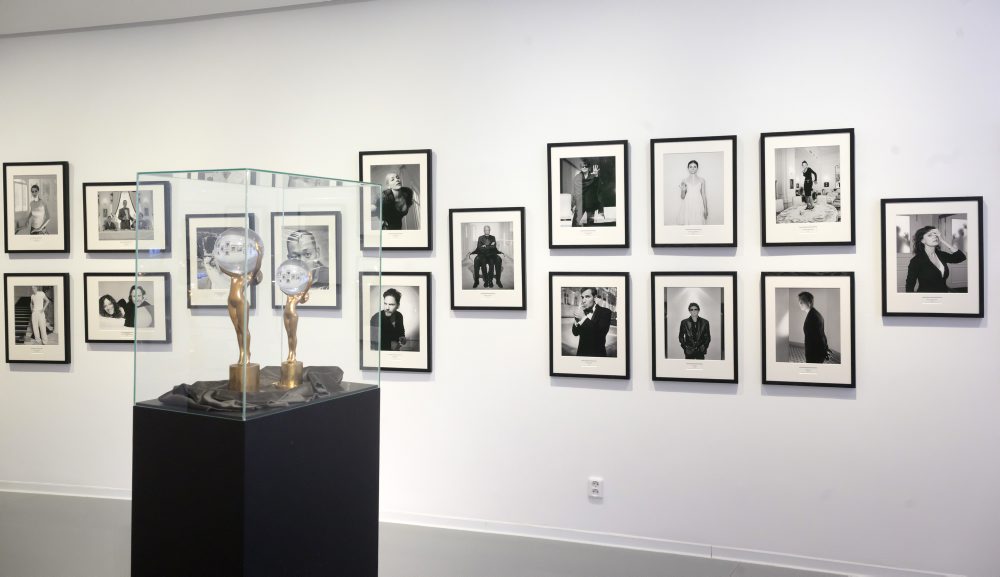 Výstava fotografií Tona Stana v bratislavskej Danubiane