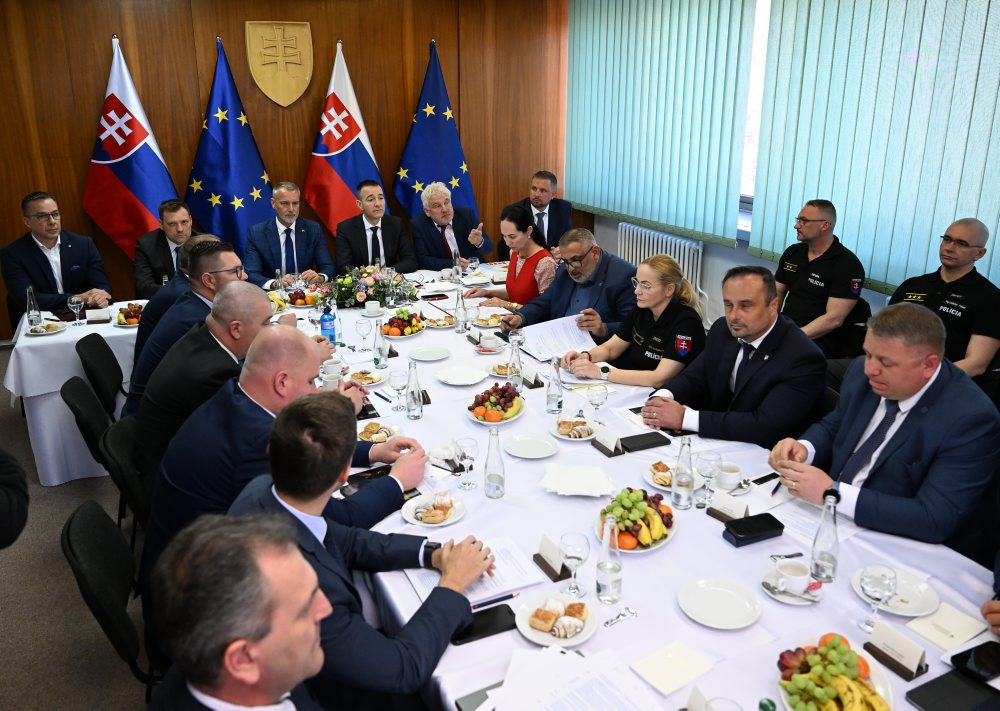 Stretnutie Úradu komisára pre deti s ministrami v Trebišove