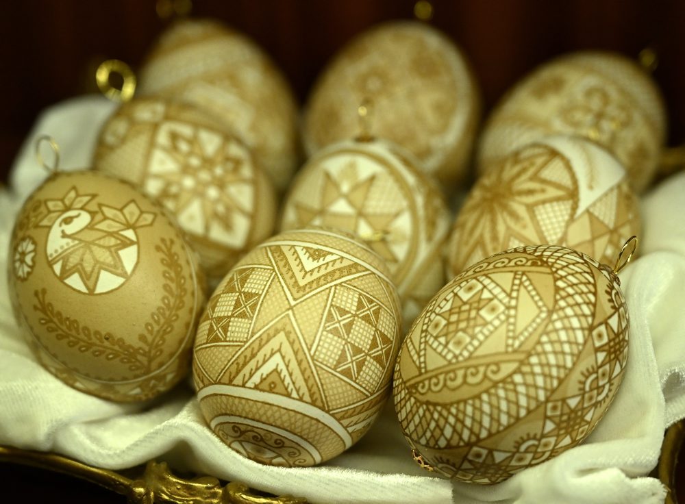 36. ročník súťažnej výstavy kraslíc „Trebišovski pisanki...tradičné s noblesou“ v Trebišove