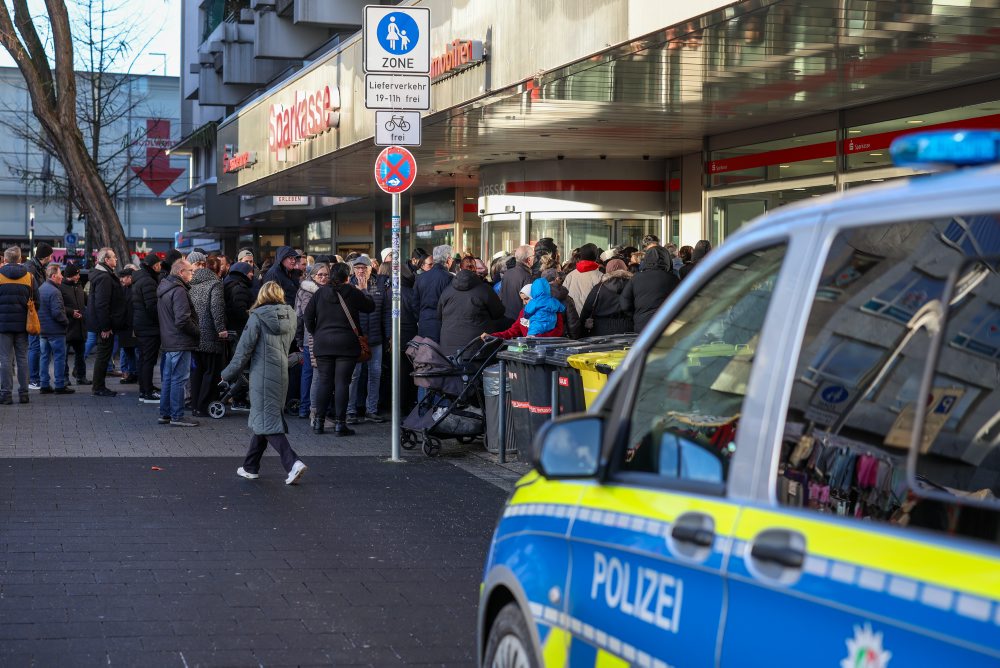 Vykradli pobočku sporiteľne, škoda sa odhaduje na 30 miliónov eur