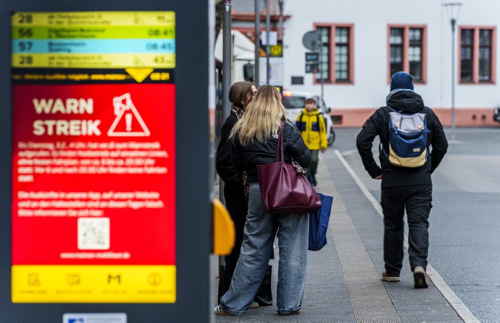 Dopravu v Nemecku v pondelok zrejme naruší štrajk odborového zväzu