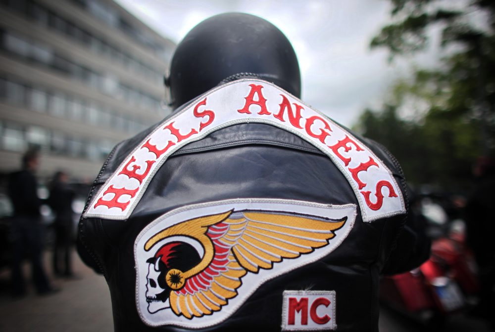 Razia proti motorkárskemu klubu Hells Angels