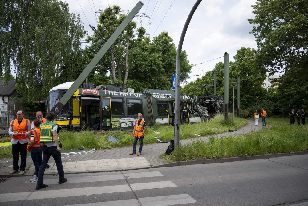 Nemecko: Pri havárii električky v Berlíne sa zranilo 20 ľudí