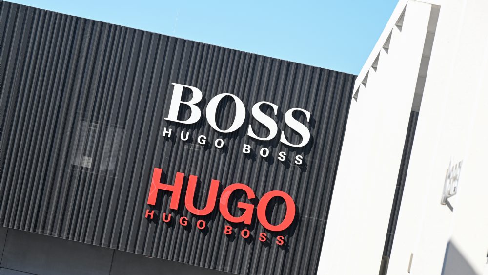 Frasers ponúka 1,98 miliardy eur za prevzatie nemeckej módnej značky Hugo Boss