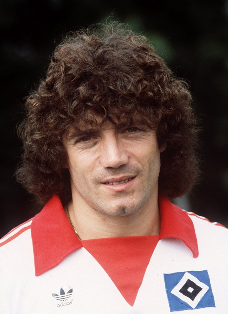 Vo veku 75 rokov zomrel dvojnásobný víťaz Zlatej Lopty Kevin Keegan