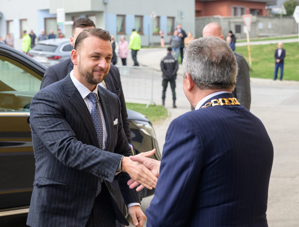 134. schôdza vlády SR: Výjazdové zasadnutie vlády SR vo Veľkom Záluží