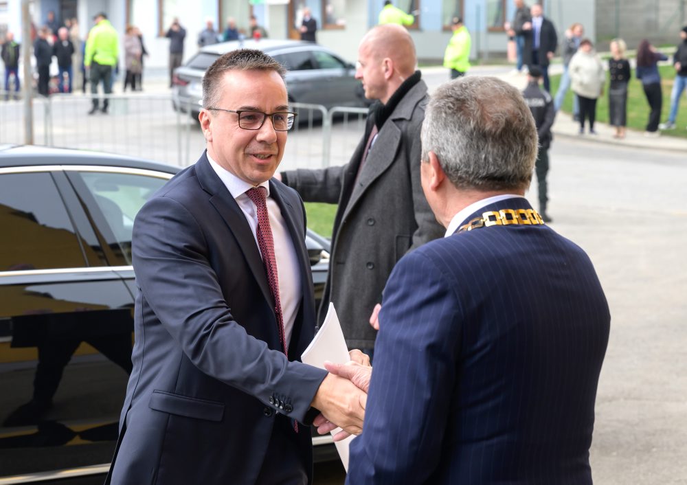 134. schôdza vlády SR: Výjazdové zasadnutie vlády SR vo Veľkom Záluží