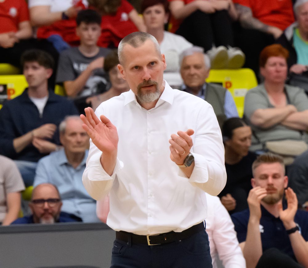 Rieker UJS Komárno - VK Slovan Bratislava