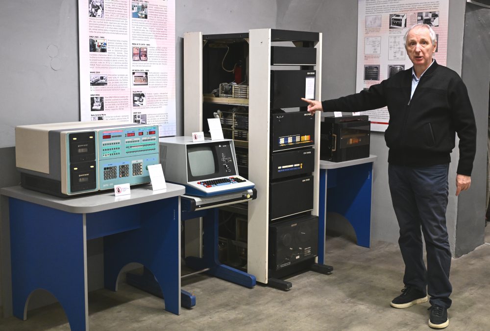 V Slovenskom technickom múzeu v Košiciach otvorili výstavu histórie výpočtovej techniky na Slovensku 
