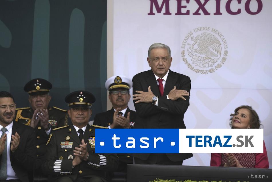 Mexický prezident obhajoval účasť ruskej jednotky na prehliadke