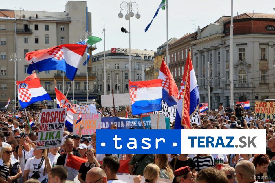 Protestujúci v Záhrebe žiadali odstránenie skládky toxického odpadu