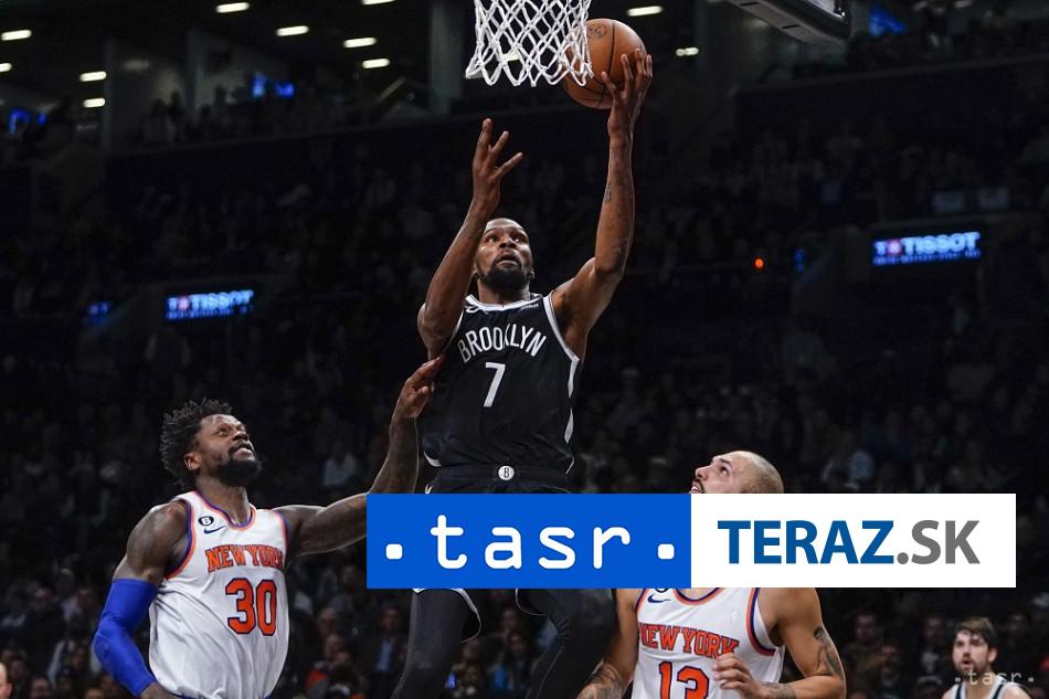 Durant by mal ísť z Brooklynu do Phoenixu, súčasťou dohody piati hráči