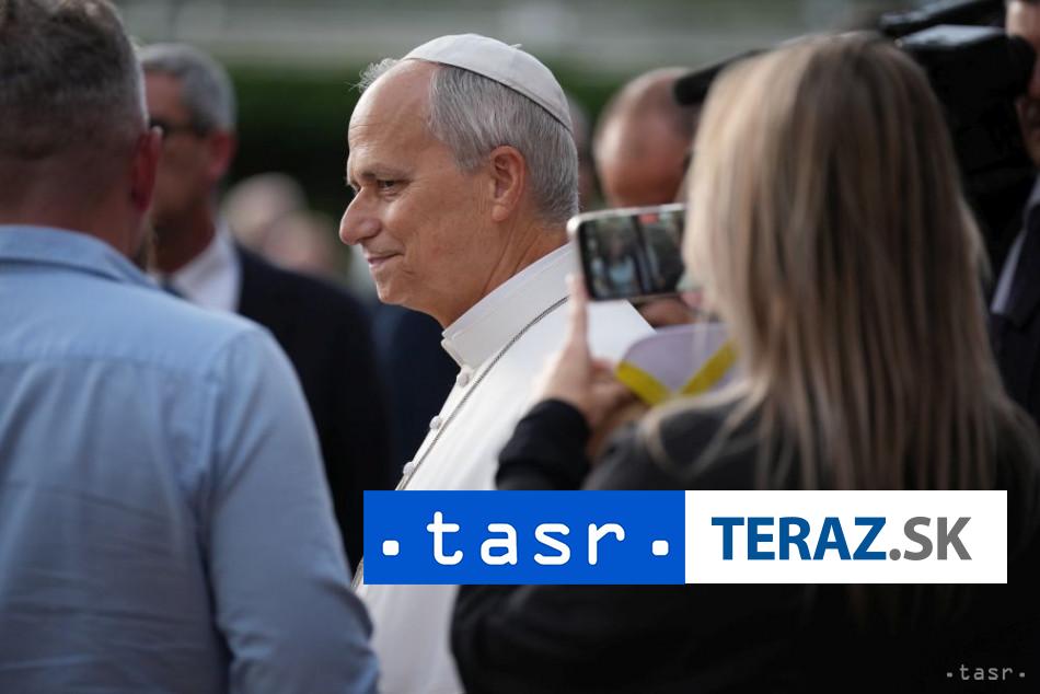 Pápež Lev XIV. opustil nemocnicu štyri dni po operácii