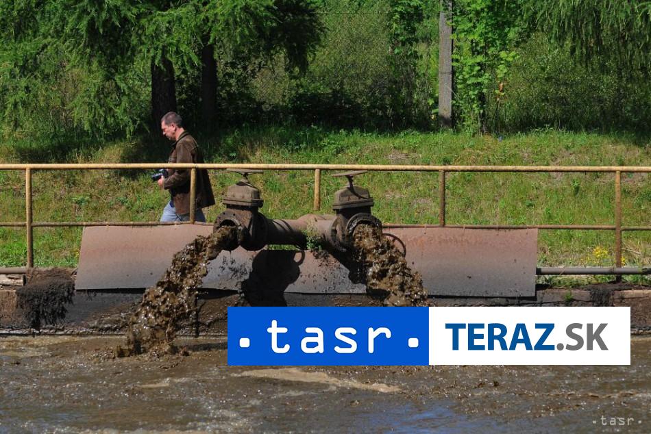 Hladinu odkaliska v Nižnom Hrabovci sa podarilo znížiť