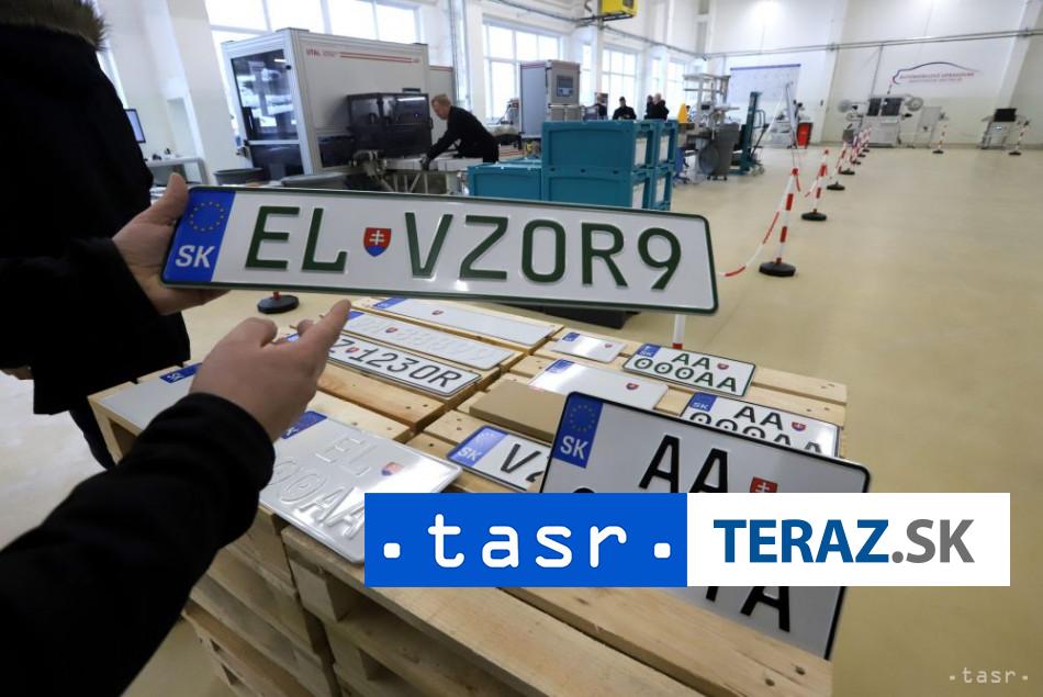 Automobilové opravovne MV vyrobili 300.000 tabuliek s novými EČV