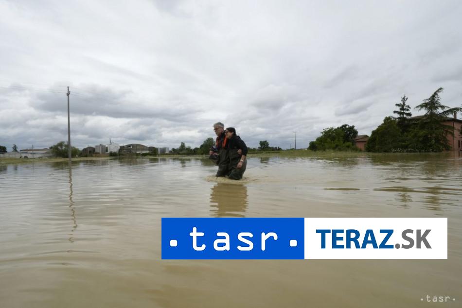 Hasiči naďalej pomáhajú v Taliansku s odstraňovaním následkov povodní