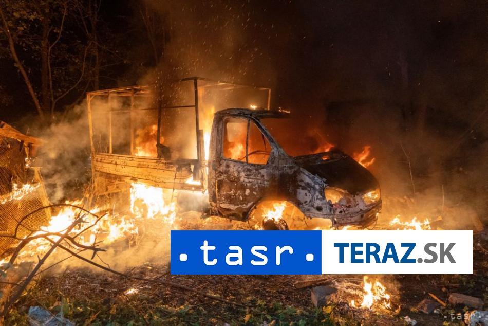 Veľvyslanec USA pri NATO: Obstarávanie zbraní pre Ukrajinu pokračuje
